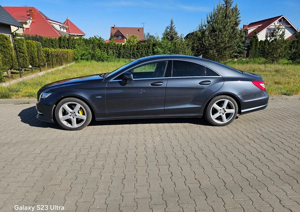 Mercedes-Benz CLS cena 81900 przebieg: 161000, rok produkcji 2012 z Brodnica małe 211